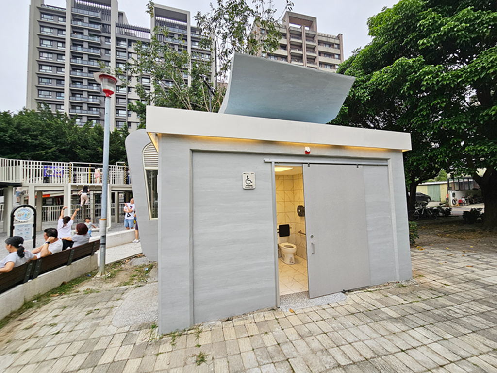 【新竹特色公園】音符遊戲場~竹北高鐵公兒十一公園|透明雙水管溜滑梯|攀爬挑戰區|沙坑&休息區 - 第25張圖