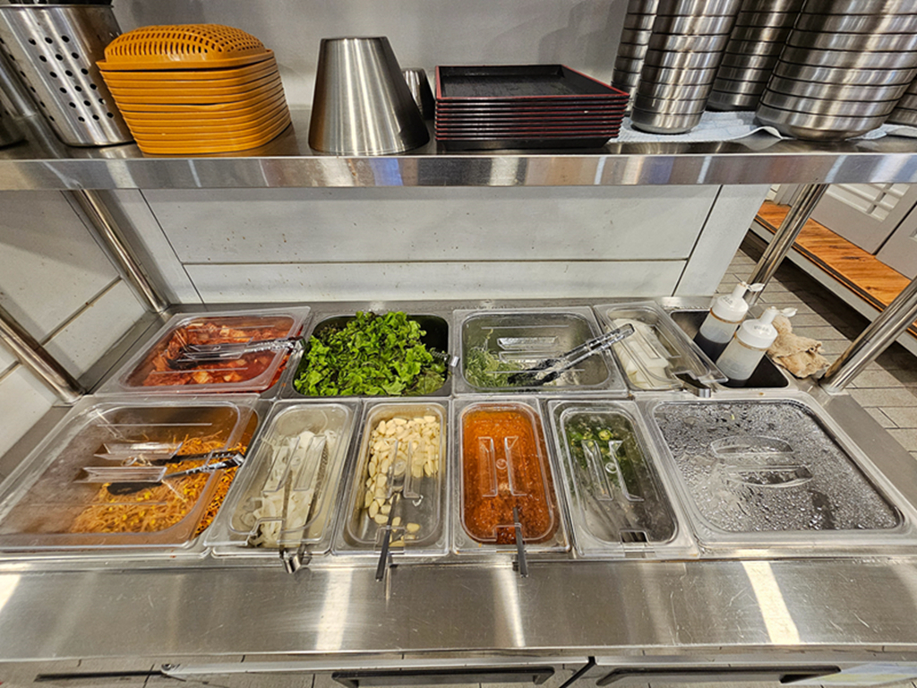 【韓國釜山美食】平價烤肉天堂~39 대패│生菜補好補滿│小菜吃到飽│舒服、乾淨、火力全開的烤肉戰場 - 第6張圖