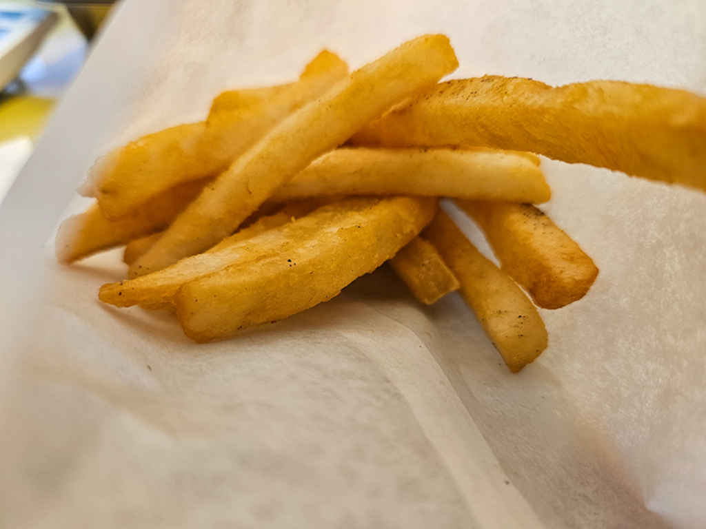 【台中小吃美食】在地早午餐小巷弄美食~太平聚一糰｜🍱人氣必試推薦🌟 豬排飯糰🍤 炸蝦飯糰🥔 薯餅飯糰｜打卡可愛的飯糰餐車