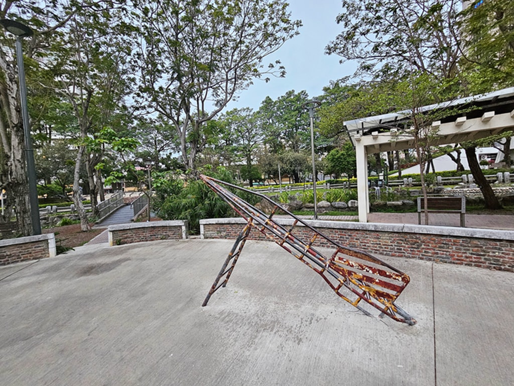 【台中特色公園】林間探索遊戲場~北屯兒童公園｜假日能量補給站｜高空探索＋攀爬區｜放電、野餐、散步的小天地｜臺中美樂地