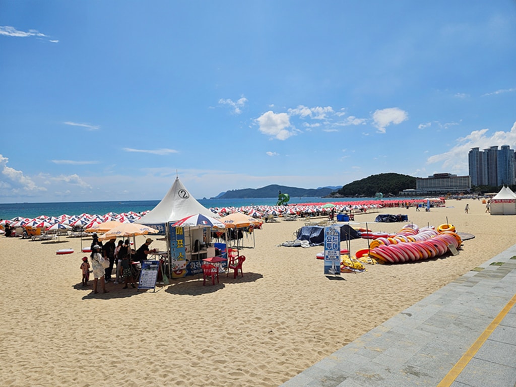 【韓國釜山景點】HAEUNDAE 字母地標~海雲台海水浴場│釜山海邊推薦2026│海雲台海灘交通│海雲台必拍景點