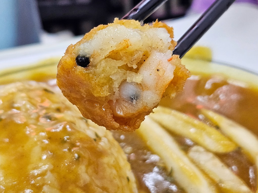 【台中小吃美食】台中南區美食~清一色牛肉麵興大店|珍珠奶茶喝到飽|🍛 炸物+咖哩飯隱藏版吃法 - 第14張圖 【台中小吃美食】台中南區美食~清一色牛肉麵興大店|珍珠奶茶喝到飽|🍛 炸物+咖哩飯隱藏版吃法