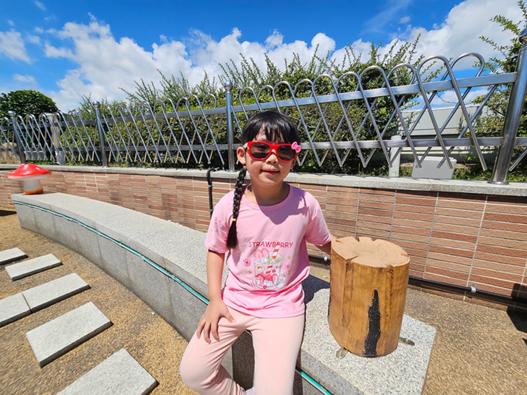 【韓國釜山景點】海港景觀平台釜山港~札嘎其市場展望台(자갈치전망대)│I ❤️ JAGALCHI打卡地標│海鷗未來郵筒│可愛的月亮拍照座椅 - 第15張圖 【韓國釜山景點】海港景觀平台釜山港~札嘎其市場展望台(자갈치전망대)│I ❤️ JAGALCHI打卡地標│海鷗未來郵筒│可愛的月亮拍照座椅