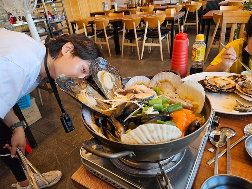 【韓國釜山美食】青沙浦30年海鮮老店~海林家해림이네│海鮮蔥煎餅│炭火烤貝海鮮套餐│青沙浦海景餐廳