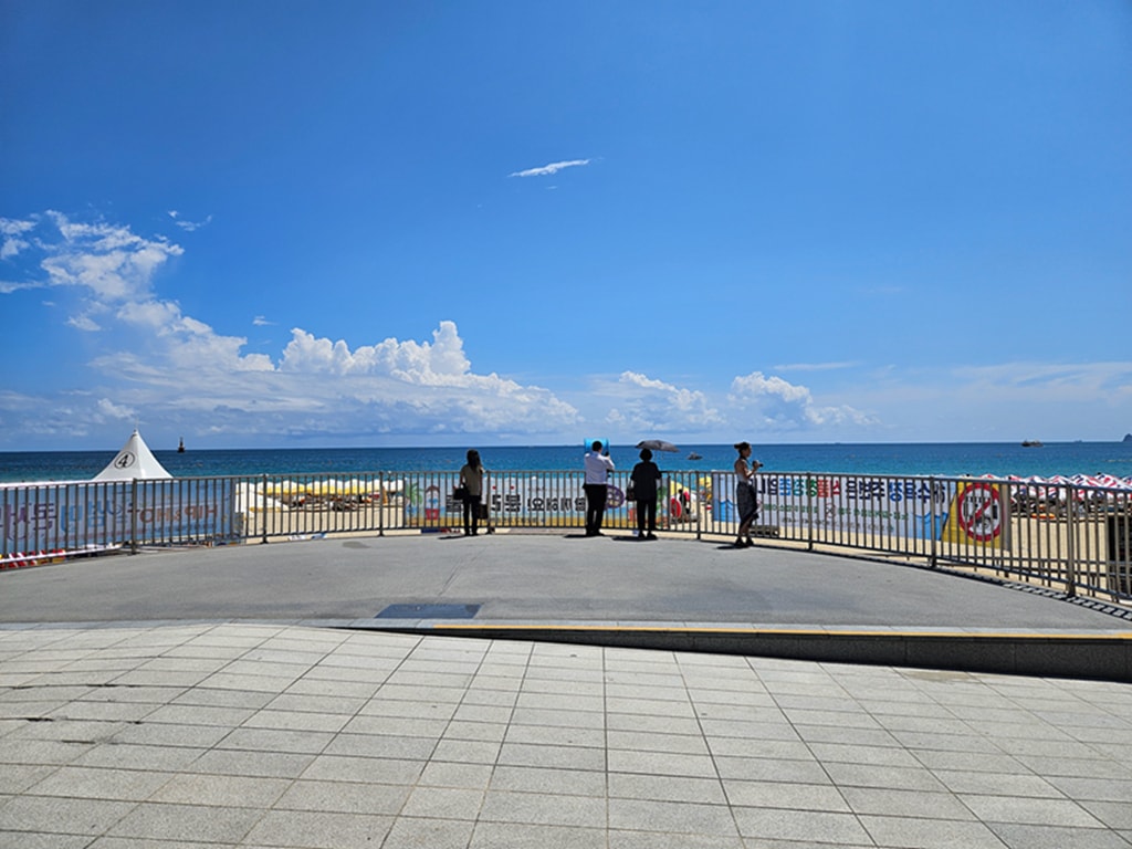 【韓國釜山景點】HAEUNDAE 字母地標~海雲台海水浴場│釜山海邊推薦2026│海雲台海灘交通│海雲台必拍景點