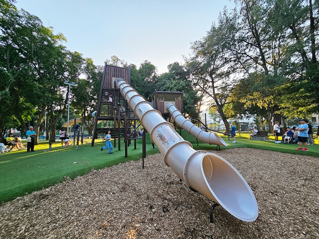 【台中特色公園】猴森堡壘遊戲場~后里森林公園｜森林裡的雙塔溜滑梯｜小小冒險步道｜攀爬設施+繩索挑戰區｜搖籃吊床區｜臺中美樂地