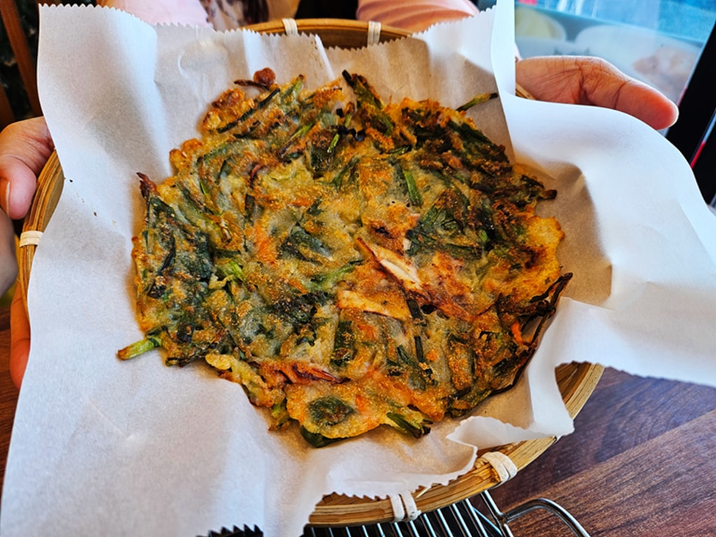 【韓國釜山美食】青沙浦30年海鮮老店~海林家해림이네│海鮮蔥煎餅│炭火烤貝海鮮套餐│青沙浦海景餐廳