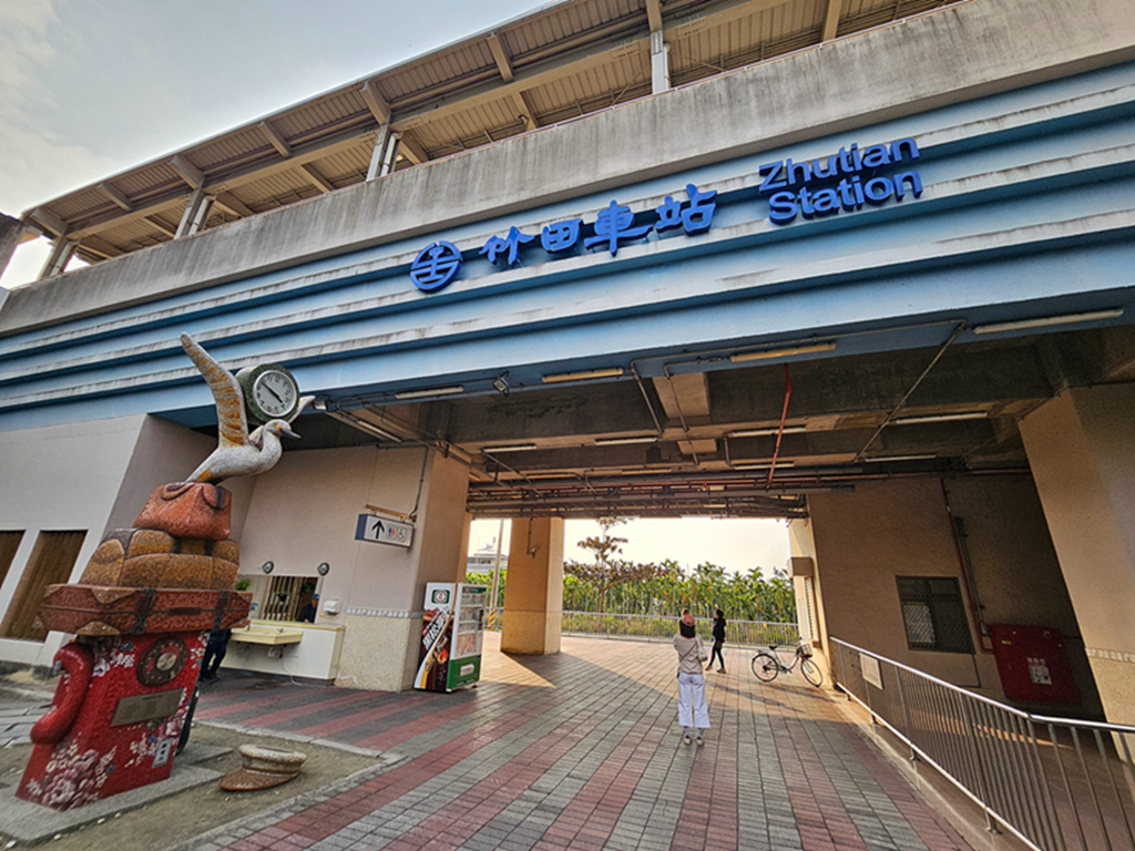 【屏東景點】百年木造老車站~竹田驛鐵道故事館｜日式懷舊氛圍｜竹田慢旅行景點｜鐵道旅行