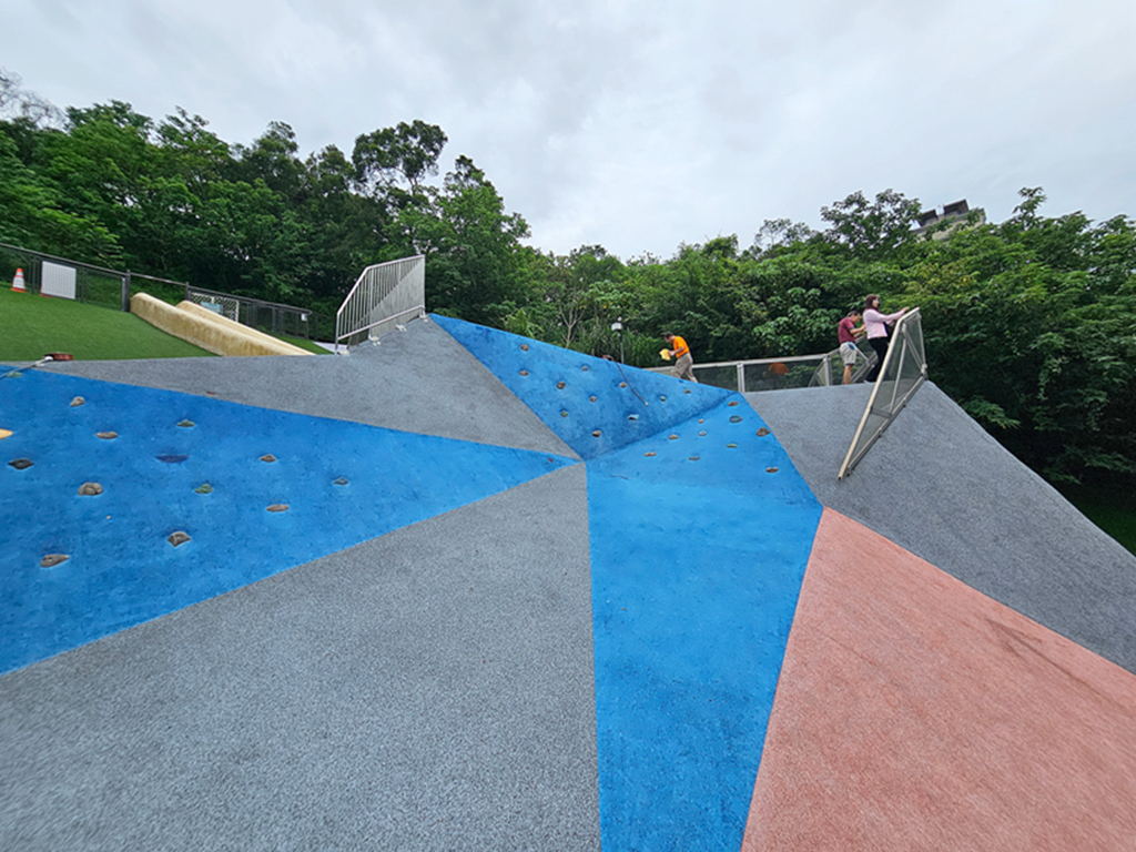 【台北特色公園】趣探險之丘~文山森林公園｜超長溜滑梯＋森林步道＋觀景平台一次玩｜萬隆站親子放電綠地