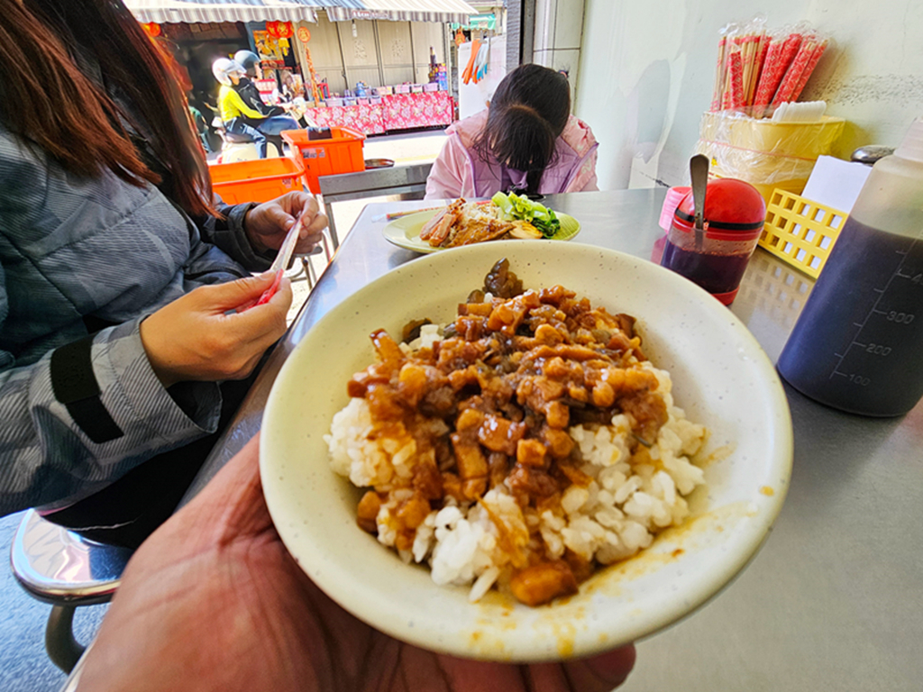 【屏東東港美食】東隆街日常麵店~東港旺來陽春麵｜乾麵、陽春麵、粿仔條簡單吃就很滿足｜銅板價格實在