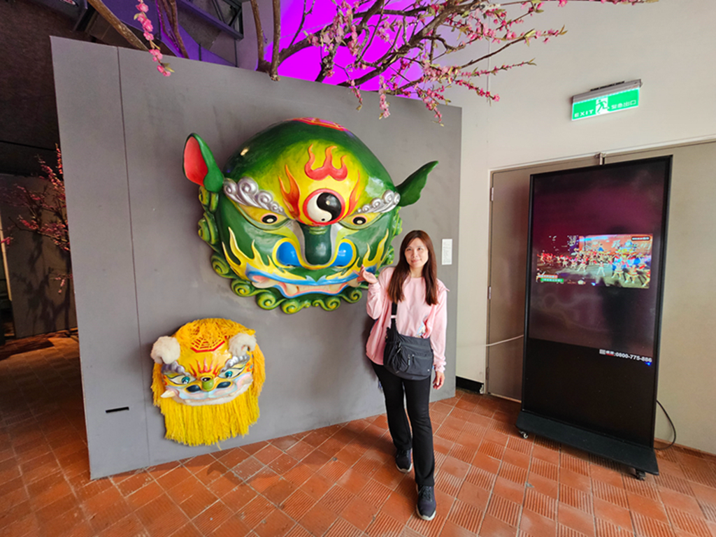 【桃園景點】藏在大湳森林公園閩南文化聚落~八塊厝民俗藝術村｜四大主題館舍｜親子免費景點｜散步拍照也很可以