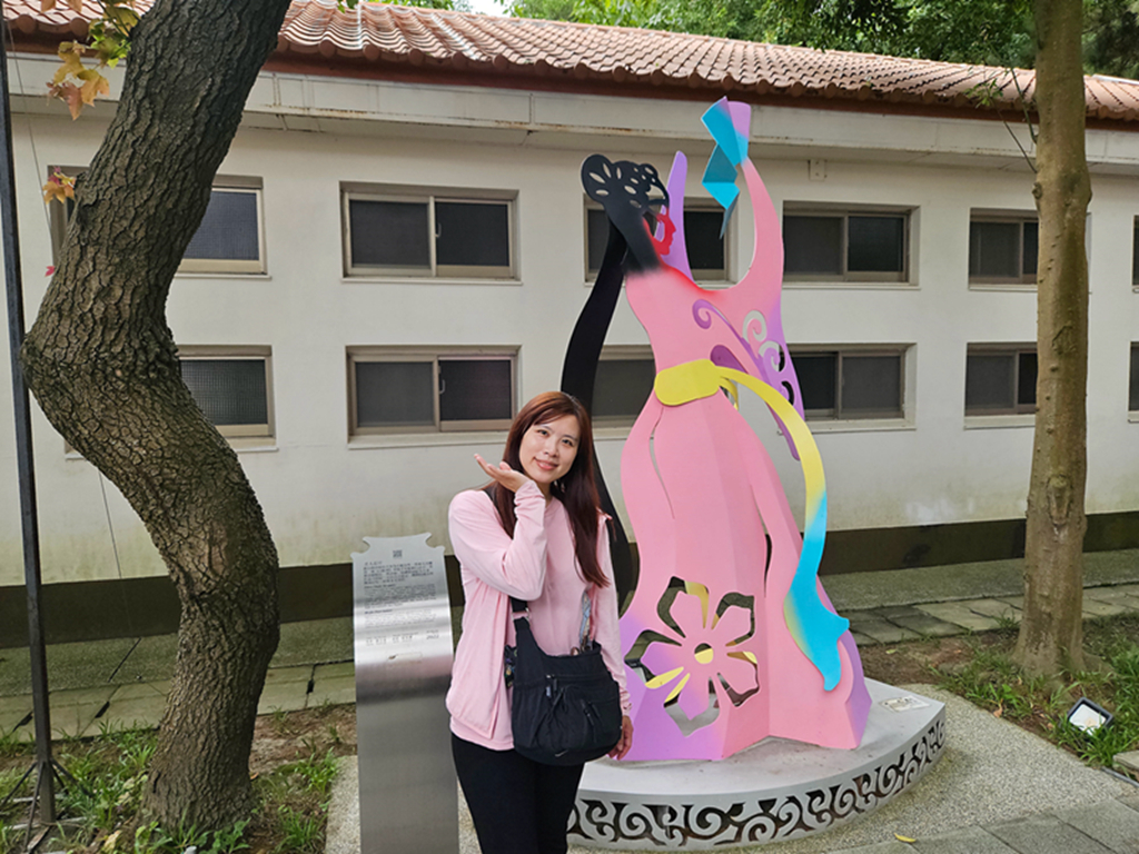 【桃園景點】藏在大湳森林公園閩南文化聚落~八塊厝民俗藝術村|四大主題館舍|親子免費景點|散步拍照也很可以 - 第6張圖 【桃園景點】藏在大湳森林公園閩南文化聚落~八塊厝民俗藝術村|四大主題館舍|親子免費景點|散步拍照也很可以